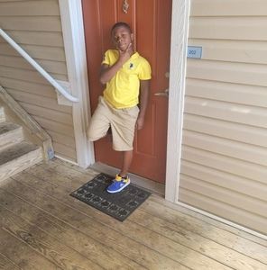 Meet your Posher, Robert